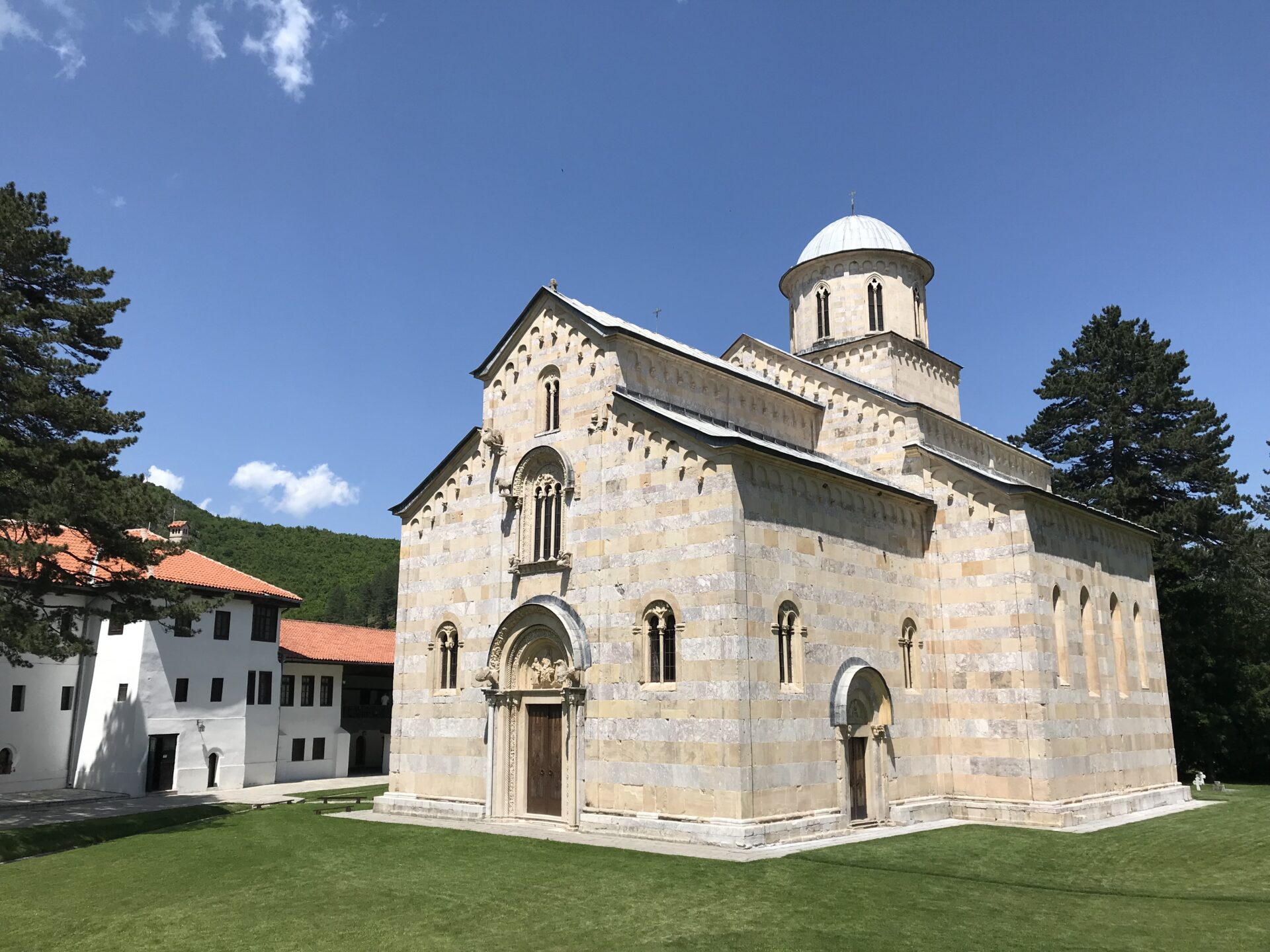 デチャニ修道院